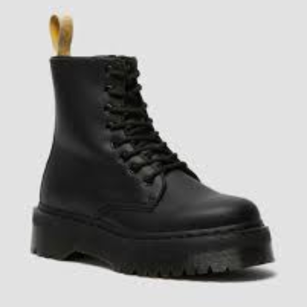 Dr Martens Vegan Jadon II Platform Boots